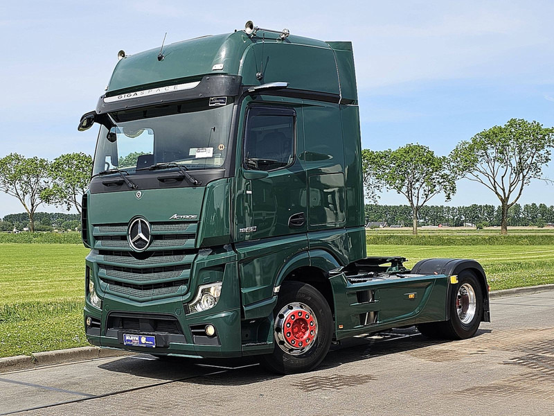 Mercedes-Benz ACTROS 1863 GIGA SOLOSTAR ADR - יחידת טרקטור: תמונה 2 Mercedes-Benz ACTROS 1863 GIGA SOLOSTAR ADR - יחידת טרקטור: תמונה 2