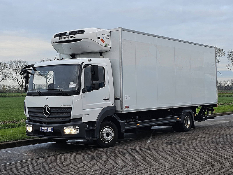 Mercedes-Benz ATEGO 1024 - משאית קירור: תמונה 2 Mercedes-Benz ATEGO 1024 - משאית קירור: תמונה 2