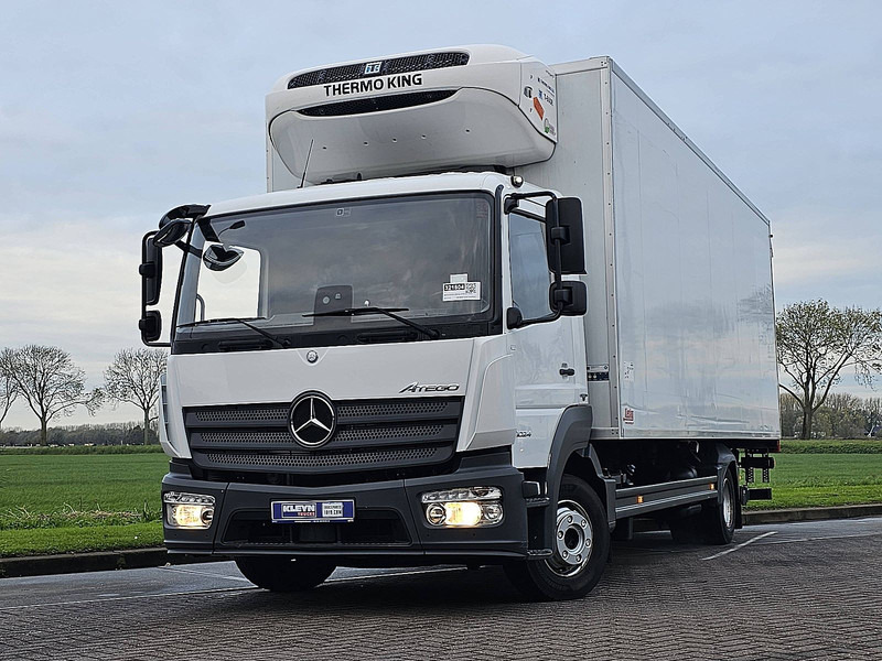 Mercedes-Benz ATEGO 1024 - משאית קירור: תמונה 1 Mercedes-Benz ATEGO 1024 - משאית קירור: תמונה 1