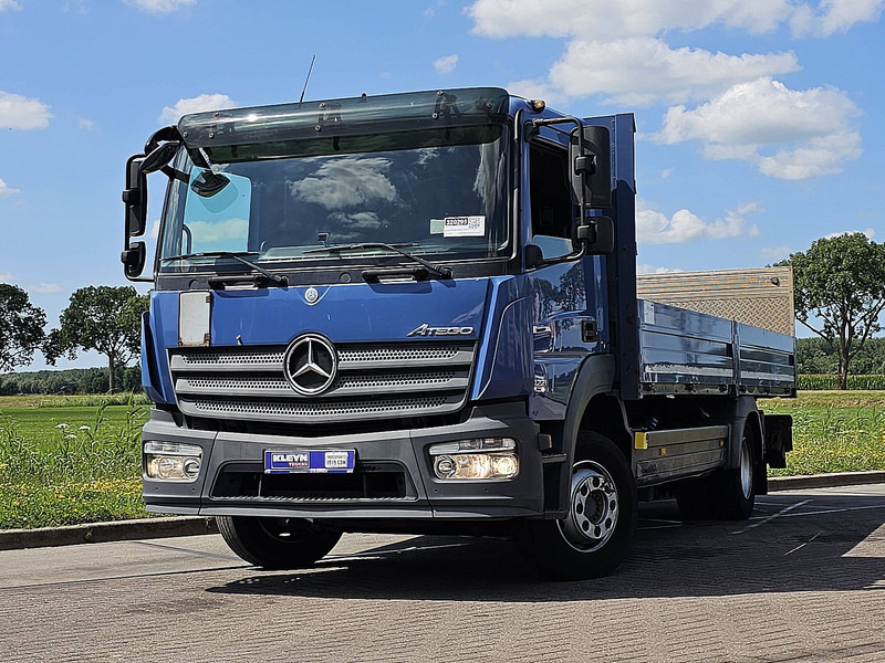 Mercedes-Benz ATEGO 1223 - משאית צד נופל/ שטוחה: תמונה 1 Mercedes-Benz ATEGO 1223 - משאית צד נופל/ שטוחה: תמונה 1