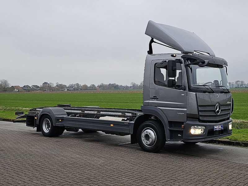 Mercedes-Benz ATEGO 1227 AIRCO WB 475 AHK - מוביל מכולות/ משאית החלפת גוף: תמונה 5 Mercedes-Benz ATEGO 1227 AIRCO WB 475 AHK - מוביל מכולות/ משאית החלפת גוף: תמונה 5