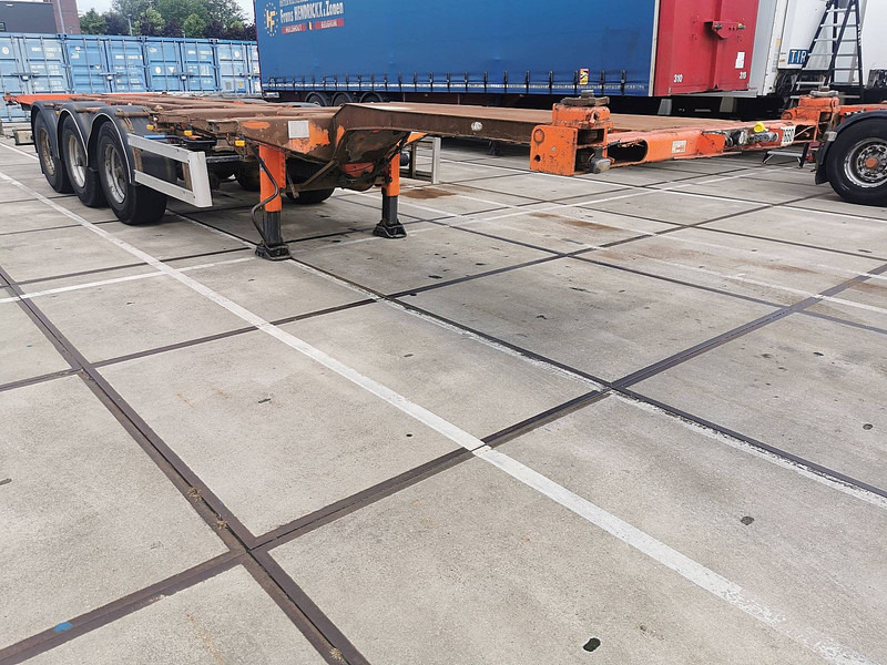 Nooteboom FT 43 03 V lift axle; BPW - סמיטריילר מוביל מכולות/ החלפת גוף: תמונה 3 Nooteboom FT 43 03 V lift axle; BPW - סמיטריילר מוביל מכולות/ החלפת גוף: תמונה 3