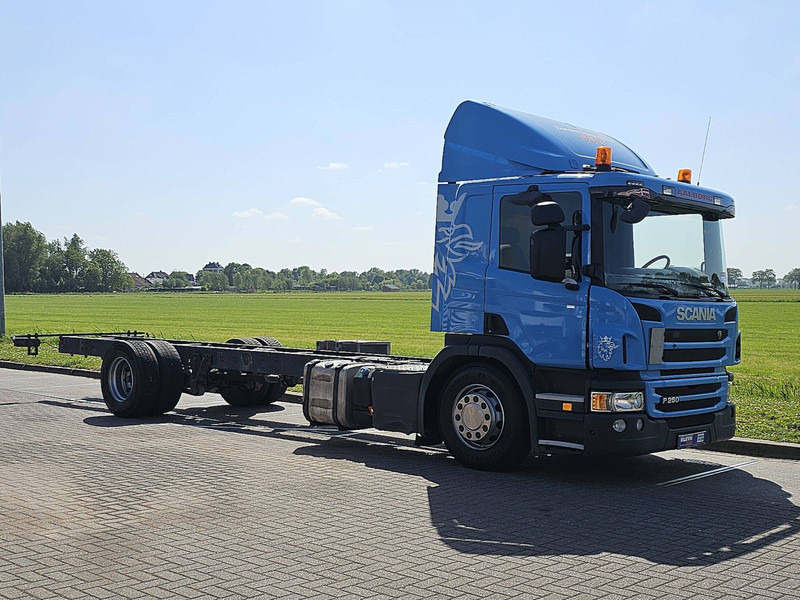 Scania P250 310TKM AIRCO WB560 - משאית עם שלדת תא: תמונה 5 Scania P250 310TKM AIRCO WB560 - משאית עם שלדת תא: תמונה 5