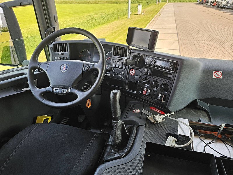 משאית מכל Scania P360: תמונה 8