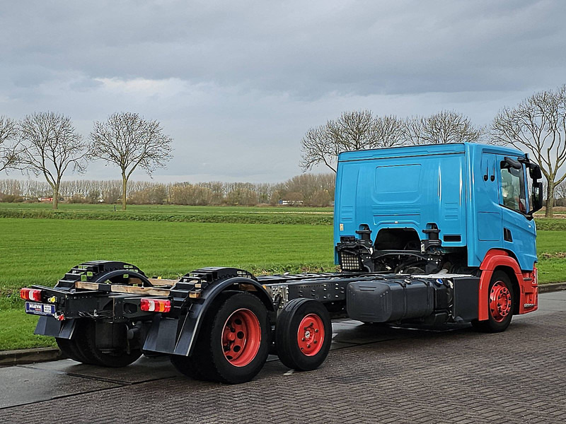 Scania P450 - משאית עם שלדת תא: תמונה 3 Scania P450 - משאית עם שלדת תא: תמונה 3