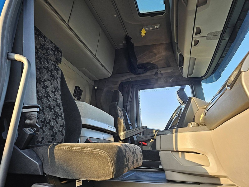 משאית הרמת וו Scania R450 6x2*4: תמונה 7