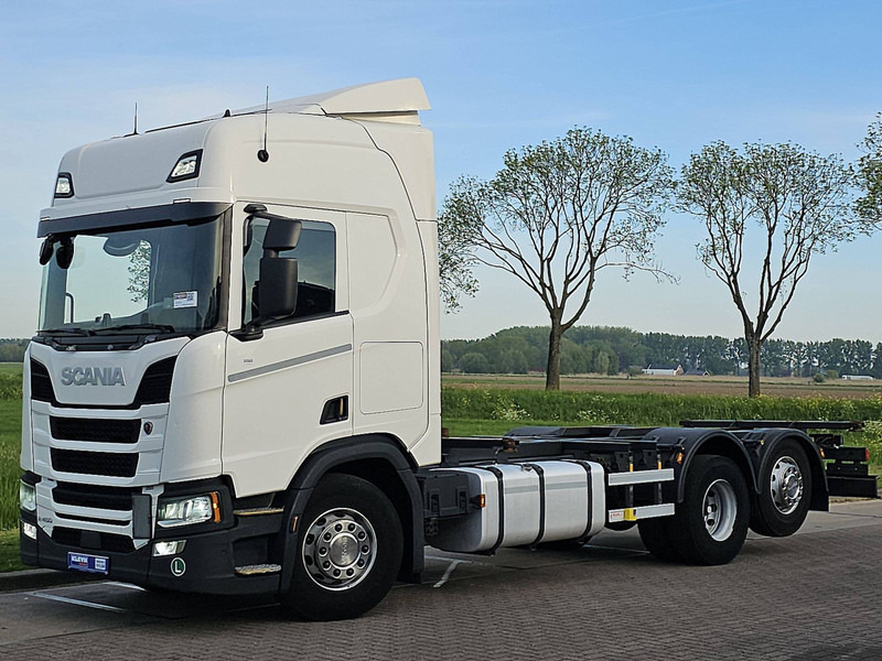 Scania R450 6x2*4 - מוביל מכולות/ משאית החלפת גוף: תמונה 2 Scania R450 6x2*4 - מוביל מכולות/ משאית החלפת גוף: תמונה 2