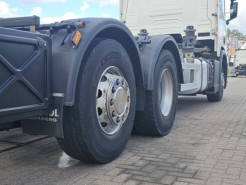 מוביל מכולות/ משאית החלפת גוף Scania R450 6x2*4: תמונה 16