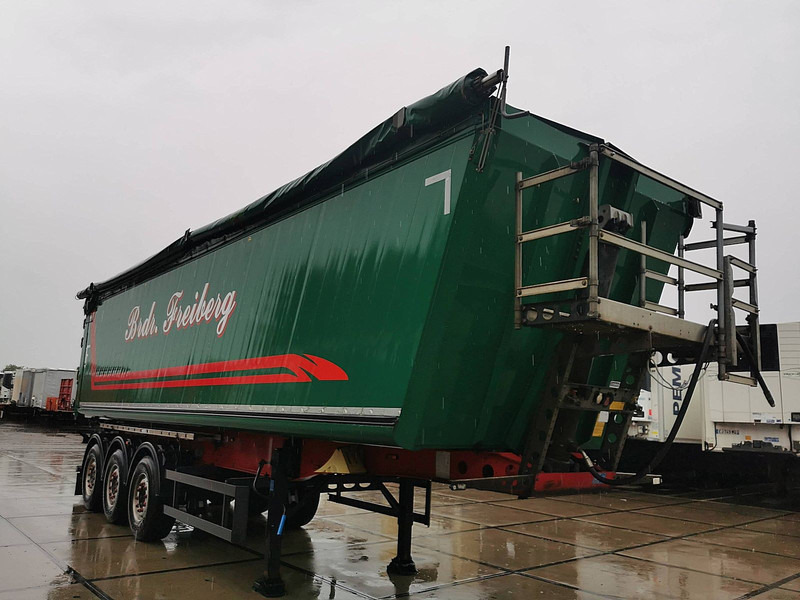 Schmitz Cargobull SKI 50M3 ALU DOORS - סמיטריילר עם מזהיר: תמונה 3 Schmitz Cargobull SKI 50M3 ALU DOORS - סמיטריילר עם מזהיר: תמונה 3