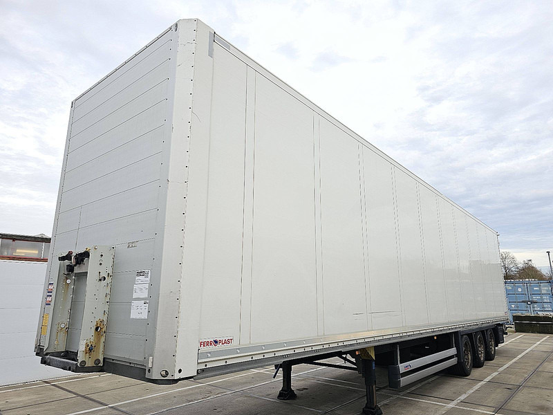 Schmitz Cargobull SKO MEGA DOPPELSTOCK LIFT AXLE APK 9-26 - סמיטריילר בתיבה סגורה: תמונה 1 Schmitz Cargobull SKO MEGA DOPPELSTOCK LIFT AXLE APK 9-26 - סמיטריילר בתיבה סגורה: תמונה 1