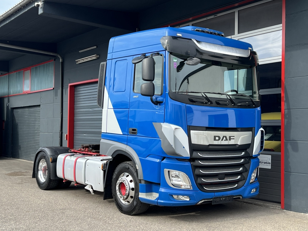 Daf XF 480 Stand+Klimaaut. NAVI ACC 2x Nebenantrieb - יחידת טרקטור: תמונה 1 Daf XF 480 Stand+Klimaaut. NAVI ACC 2x Nebenantrieb - יחידת טרקטור: תמונה 1