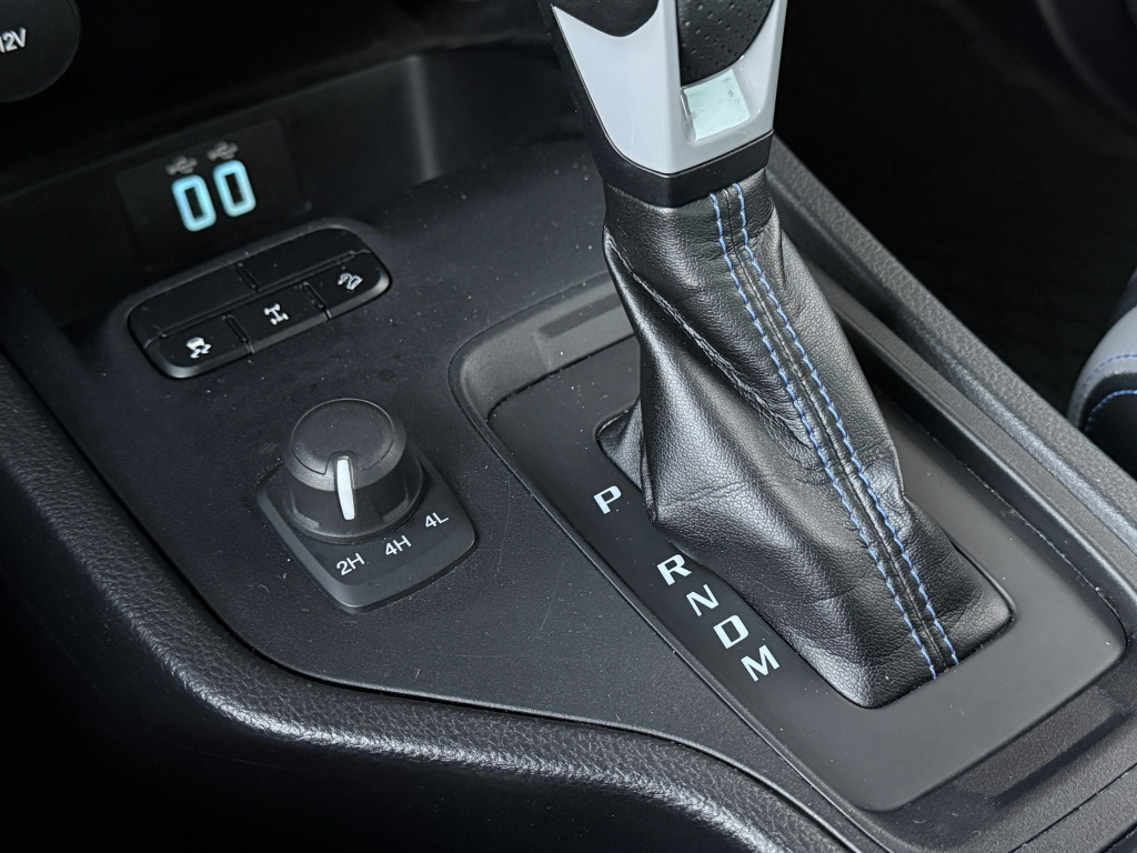 Ford Ranger 2.0L Ecoblue Raptor DoKa 4x4 Standheizung - SUV: תמונה 2 Ford Ranger 2.0L Ecoblue Raptor DoKa 4x4 Standheizung - SUV: תמונה 2