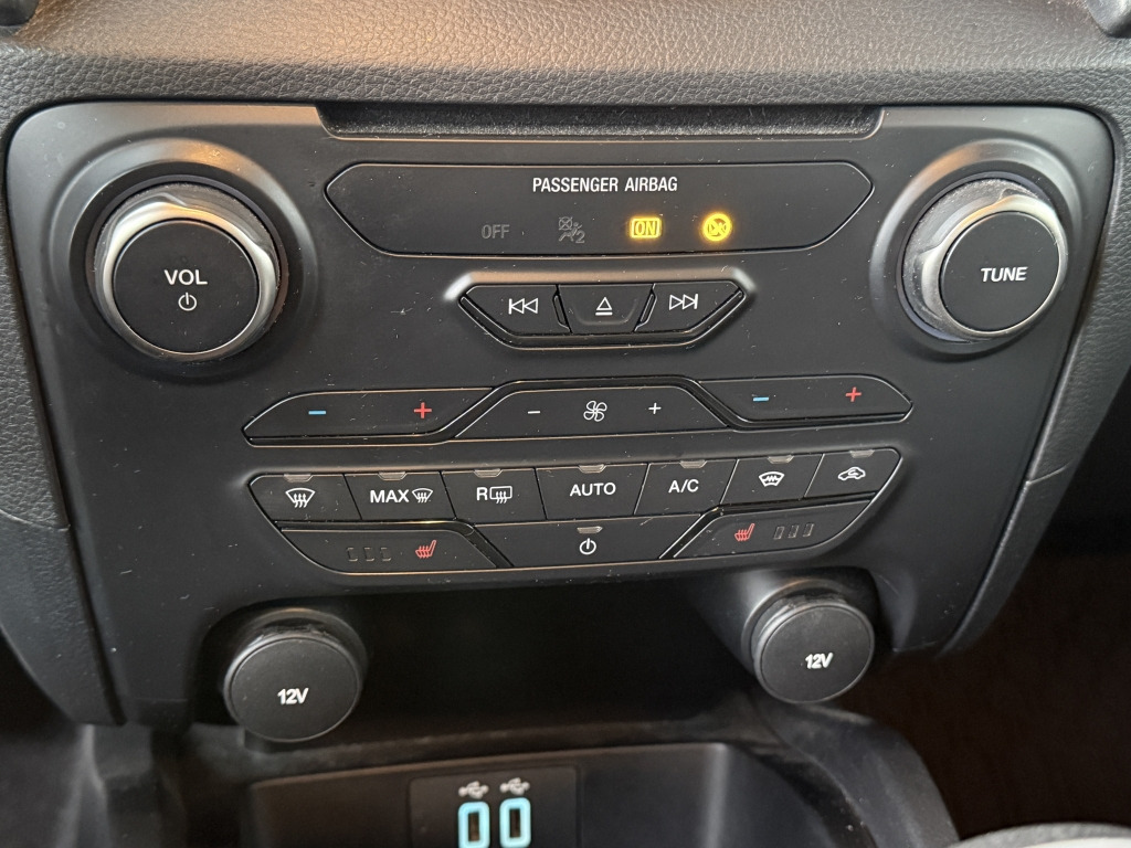 Ford Ranger 2.0L Ecoblue Raptor DoKa 4x4 Standheizung - SUV: תמונה 3 Ford Ranger 2.0L Ecoblue Raptor DoKa 4x4 Standheizung - SUV: תמונה 3