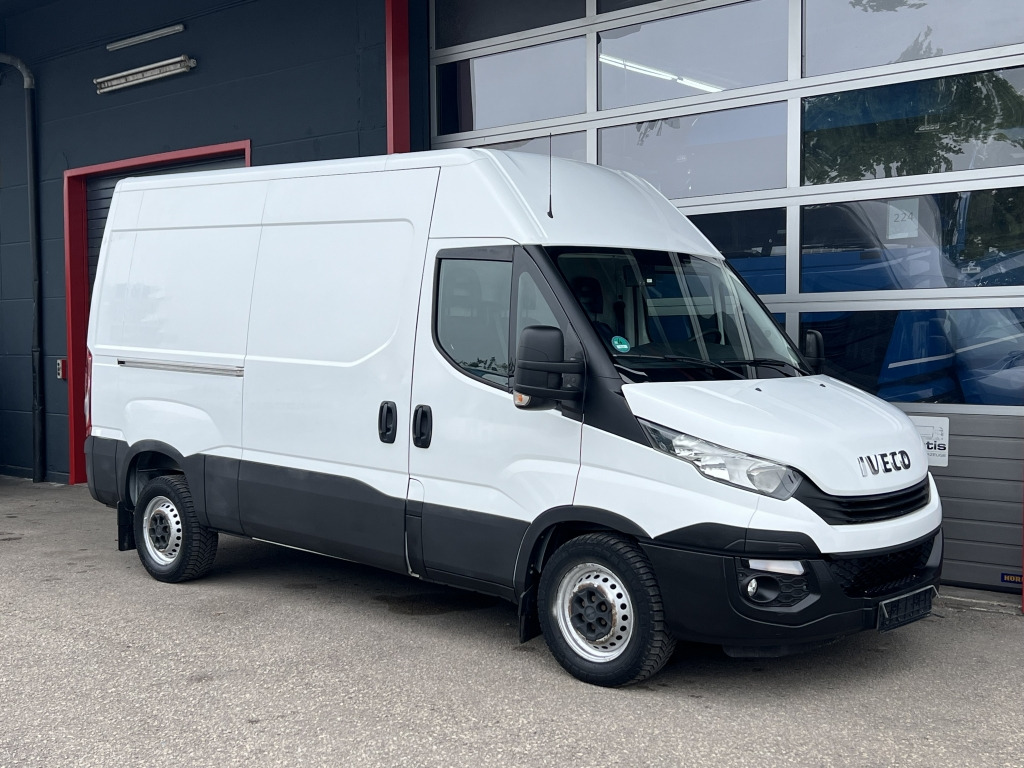 Iveco Daily 35S16 E6 Klima Tempomat Kamera AHK-3.500kg - כלי רכב מסחרי עם לוח: תמונה 1 Iveco Daily 35S16 E6 Klima Tempomat Kamera AHK-3.500kg - כלי רכב מסחרי עם לוח: תמונה 1