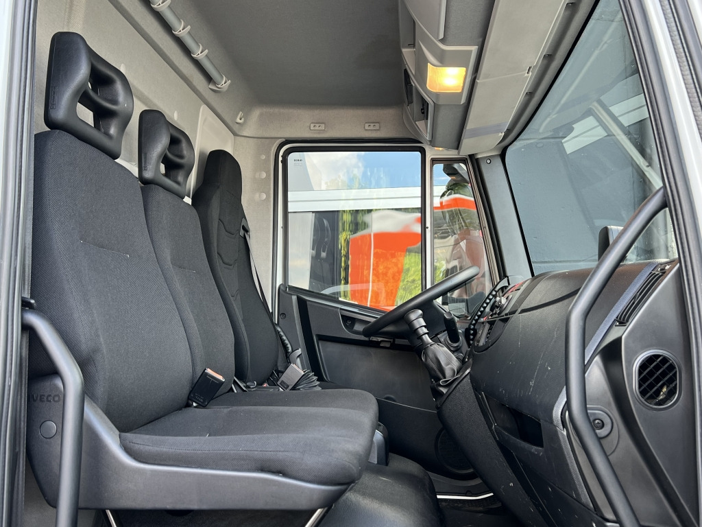 משאית תיבה Iveco EuroCargo ML120E25 Klima 7,2m Koff+LBW Orig27tkm: תמונה 12