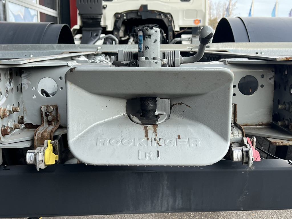 Iveco Stralis AD190S31 4,2mRdst Klimaaut. Intander ACC - משאית עם שלדת תא: תמונה 3 Iveco Stralis AD190S31 4,2mRdst Klimaaut. Intander ACC - משאית עם שלדת תא: תמונה 3