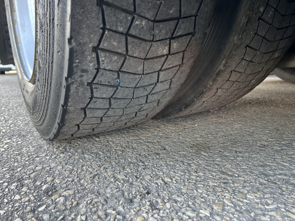 MAN TGX 18.440 FSA EEV Klimaaut. Motorbremse MEGA - יחידת טרקטור: תמונה 5 MAN TGX 18.440 FSA EEV Klimaaut. Motorbremse MEGA - יחידת טרקטור: תמונה 5