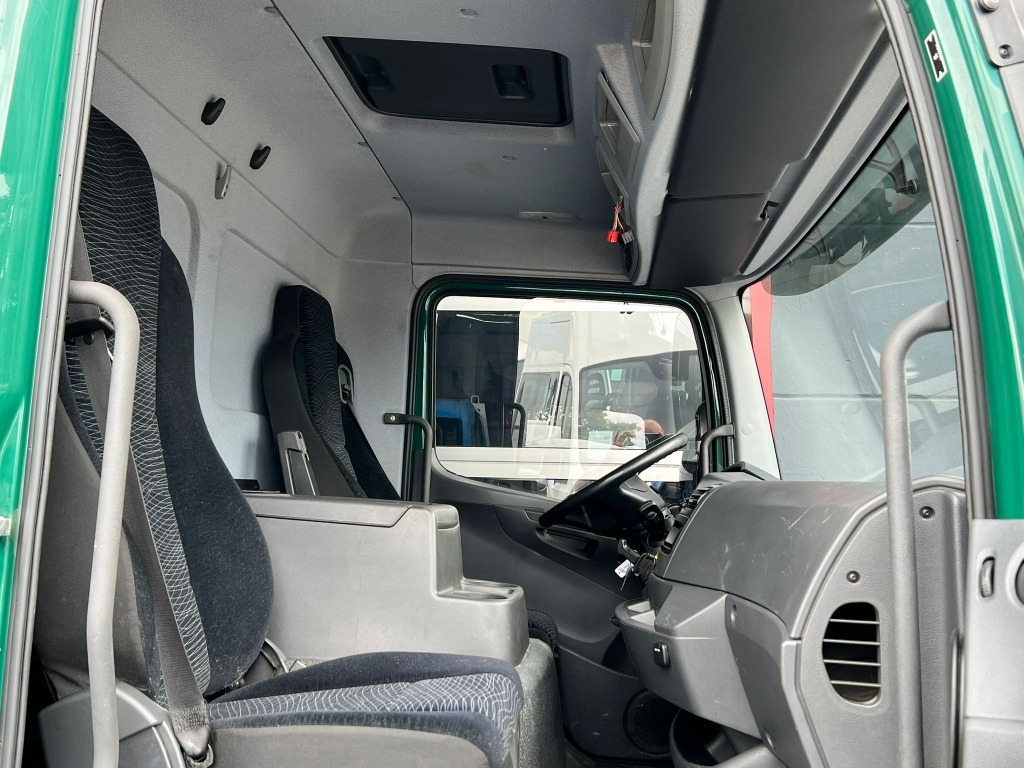 כלי רכב מסחרי עם וילונות צד Mercedes-Benz Atego 823 Euro6 Klima 6,1m P+P AHK Orig. 164.tkm: תמונה 12