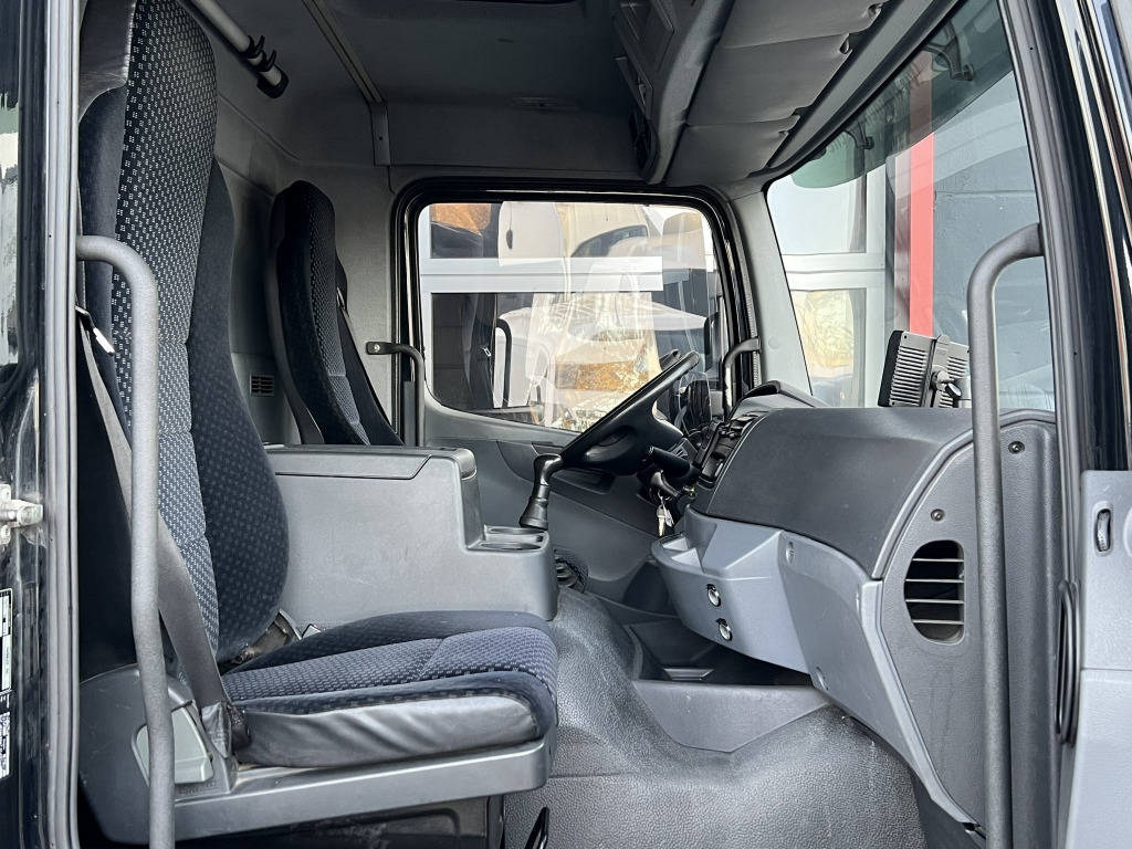 Mercedes-Benz Axor 1833 7m Koffer 2x Schwenkwand LBW Or.382'km - משאית משקאות: תמונה 3 Mercedes-Benz Axor 1833 7m Koffer 2x Schwenkwand LBW Or.382'km - משאית משקאות: תמונה 3