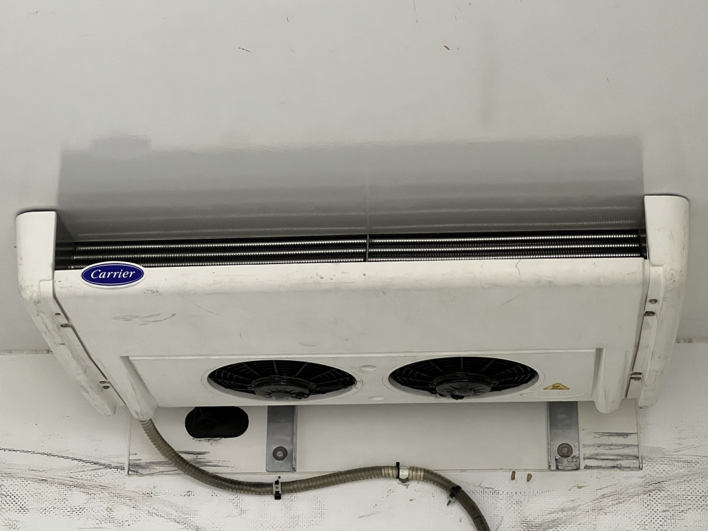 Mercedes-Benz Sprinter 316 CDI 4x4 3,4m CarrierViento Tiefkühl - כלי רכב מסחרי לקירור: תמונה 4 Mercedes-Benz Sprinter 316 CDI 4x4 3,4m CarrierViento Tiefkühl - כלי רכב מסחרי לקירור: תמונה 4