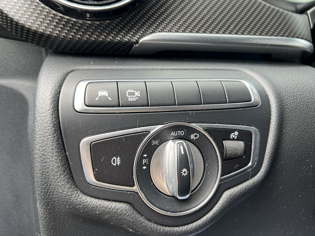 Mercedes-Benz V 300 d AVANTGARDE AMG line kompakt Burmester - מכונית: תמונה 2 Mercedes-Benz V 300 d AVANTGARDE AMG line kompakt Burmester - מכונית: תמונה 2