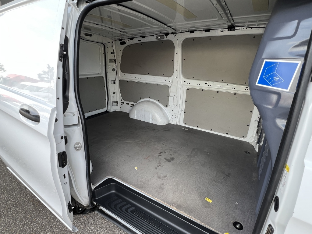 Mercedes-Benz Vito 110 CDI Lang Klima 3-Sitzer Heckflügeltüren - כלי רכב מסחרי קטן: תמונה 5 Mercedes-Benz Vito 110 CDI Lang Klima 3-Sitzer Heckflügeltüren - כלי רכב מסחרי קטן: תמונה 5
