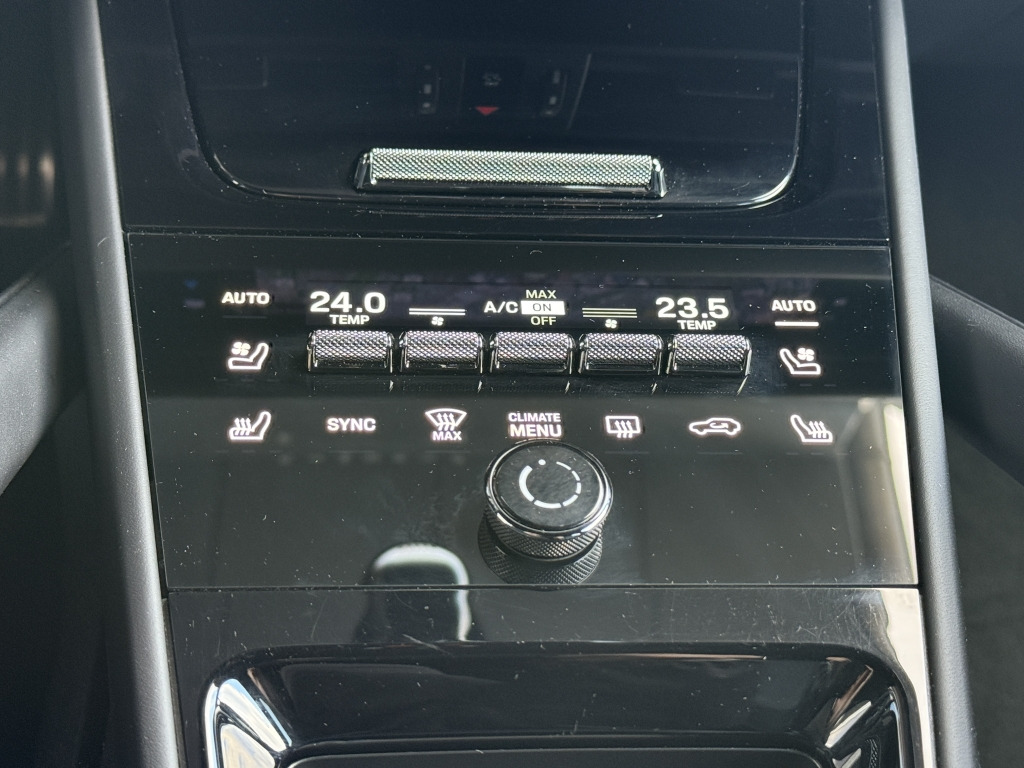 Porsche Cayenne S E-Hybrid InnoDrive HA-Lenk PDCC Burmes - SUV: תמונה 4 Porsche Cayenne S E-Hybrid InnoDrive HA-Lenk PDCC Burmes - SUV: תמונה 4