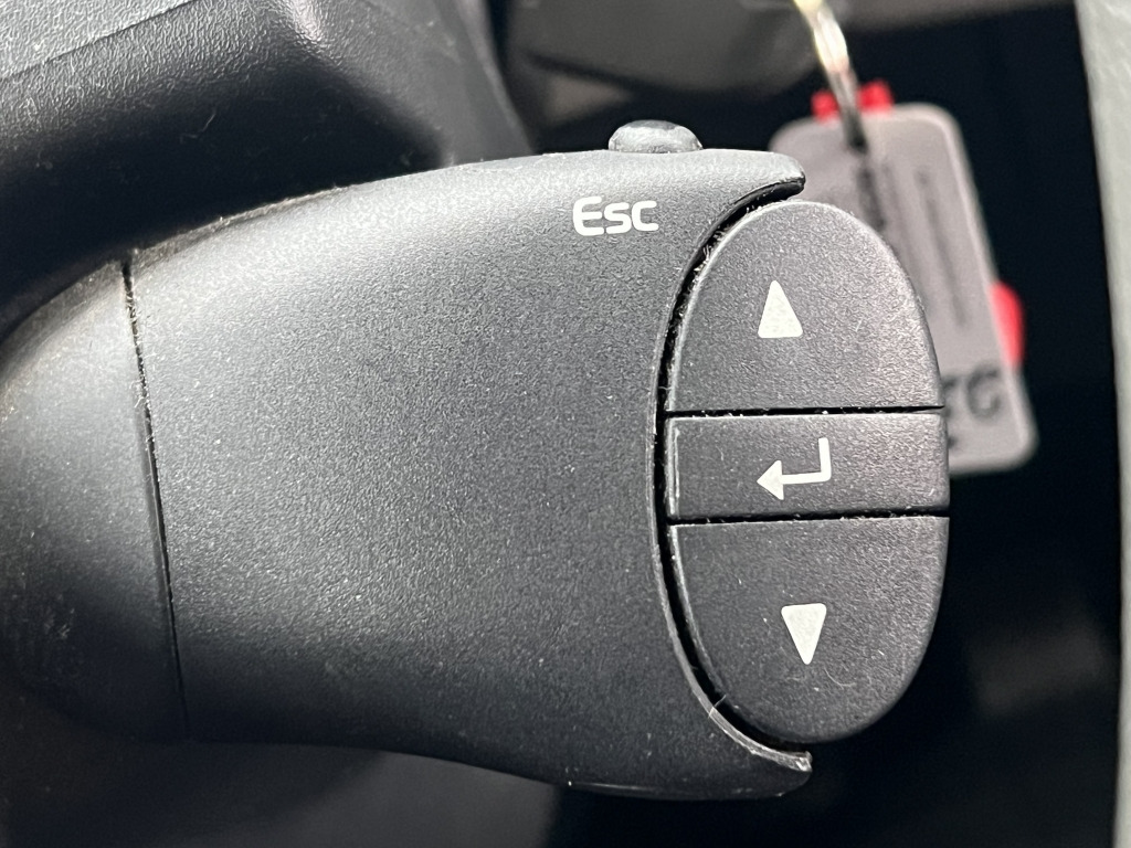 Volvo FL 260 7,2m LBW Klima Tempomat AHK Orig. 125'km - משאית וילונות צד: תמונה 4 Volvo FL 260 7,2m LBW Klima Tempomat AHK Orig. 125'km - משאית וילונות צד: תמונה 4