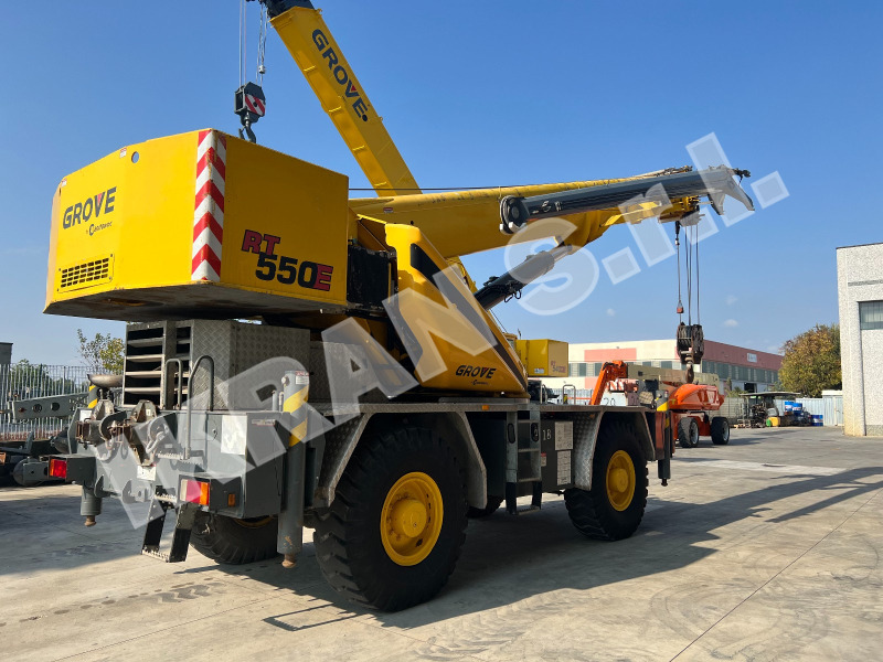 Grove RT550E - עגורן שטח מחוספס: תמונה 3 Grove RT550E - עגורן שטח מחוספס: תמונה 3