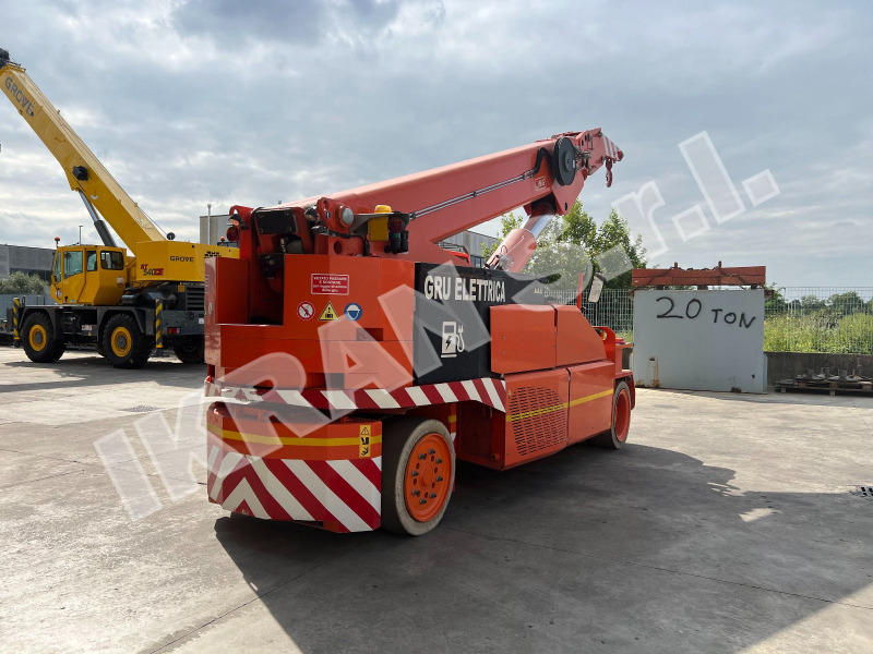 JMG MC350 - עגורן שטח מחוספס: תמונה 4 JMG MC350 - עגורן שטח מחוספס: תמונה 4