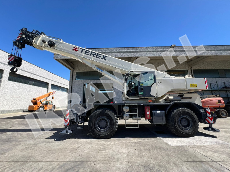 Terex Quadstar 1075L - עגורן שטח מחוספס: תמונה 1 Terex Quadstar 1075L - עגורן שטח מחוספס: תמונה 1