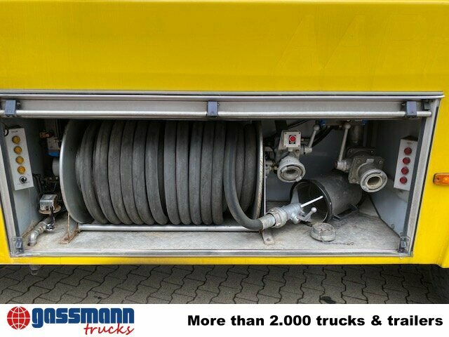 Airport Crashtender RK-12000 - משאית מכל, ציוד תמיכת קרקע: תמונה 2 Airport Crashtender RK-12000 - משאית מכל, ציוד תמיכת קרקע: תמונה 2