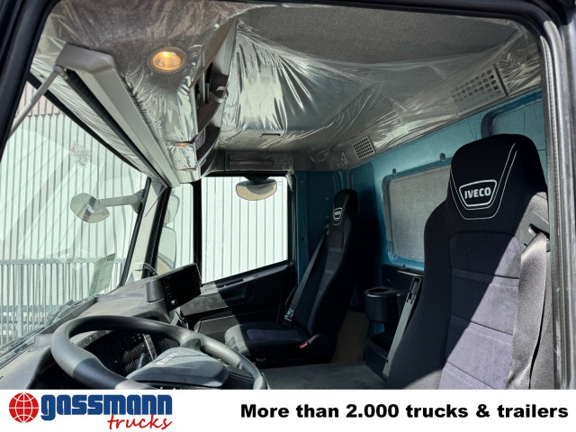 Iveco X-Way AD360X40Z/P 8x4 - משאית עם שלדת תא: תמונה 2 Iveco X-Way AD360X40Z/P 8x4 - משאית עם שלדת תא: תמונה 2