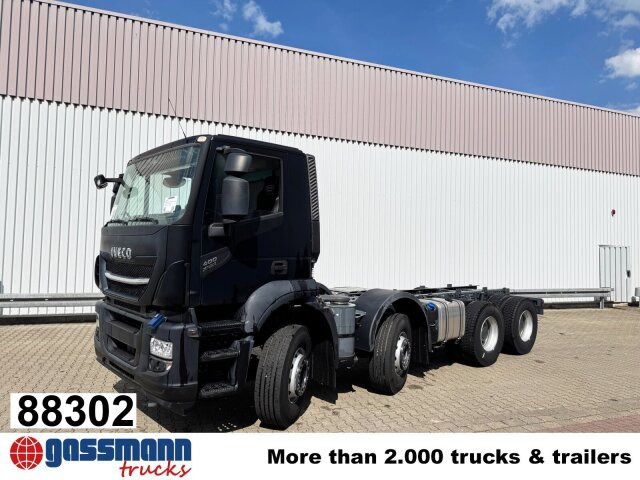 Iveco X-Way AD360X40Z/P 8x4 - משאית עם שלדת תא: תמונה 1 Iveco X-Way AD360X40Z/P 8x4 - משאית עם שלדת תא: תמונה 1