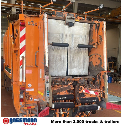 M21X2C mit Zöller Schüttung - משאית הרמת וו: תמונה 2 M21X2C mit Zöller Schüttung - משאית הרמת וו: תמונה 2