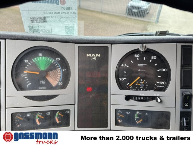 משאית עם שלדת תא MAN 18.255 MAK 4x4 BB: תמונה 7 משאית עם שלדת תא MAN 18.255 MAK 4x4 BB: תמונה 7
