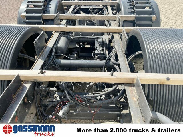 MAN 25/18.284 6x2-4 LL, Retarder, Lenkachse - משאית עם שלדת תא: תמונה 4 MAN 25/18.284 6x2-4 LL, Retarder, Lenkachse - משאית עם שלדת תא: תמונה 4