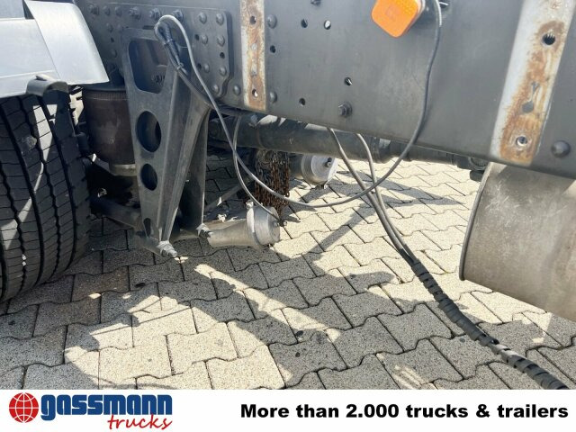 MAN 25/18.284 6x2-4 LL, Retarder, Lenkachse - משאית עם שלדת תא: תמונה 2 MAN 25/18.284 6x2-4 LL, Retarder, Lenkachse - משאית עם שלדת תא: תמונה 2