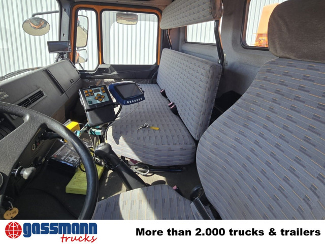 MAN F10 26.272 6x6, F90 - משאית עם שלדת תא: תמונה 2 MAN F10 26.272 6x6, F90 - משאית עם שלדת תא: תמונה 2