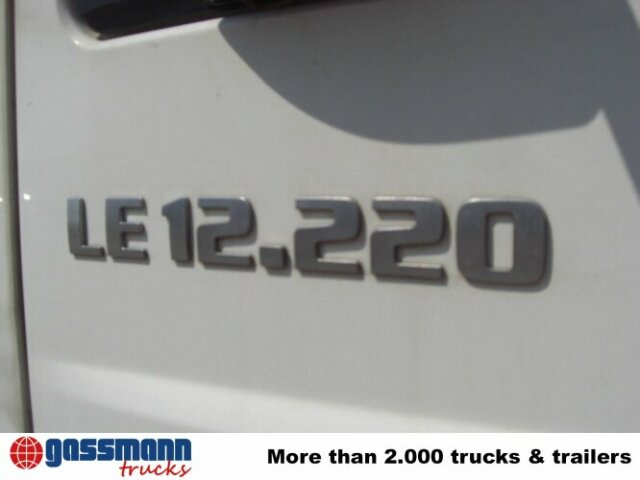 MAN LE 12.220 BL 4x2, Ersatzteilträger! - משאית עם שלדת תא: תמונה 4 MAN LE 12.220 BL 4x2, Ersatzteilträger! - משאית עם שלדת תא: תמונה 4