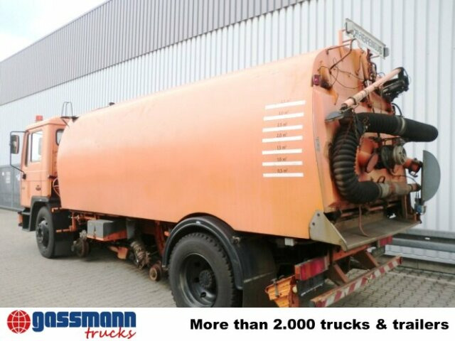 MAN M03 14.152 4x2, Schienenkehrmaschine - מטאטא כבישים: תמונה 5 MAN M03 14.152 4x2, Schienenkehrmaschine - מטאטא כבישים: תמונה 5