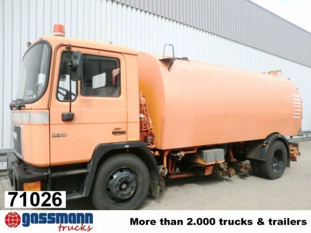 MAN M03 14.152 4x2, Schienenkehrmaschine - מטאטא כבישים: תמונה 1 MAN M03 14.152 4x2, Schienenkehrmaschine - מטאטא כבישים: תמונה 1