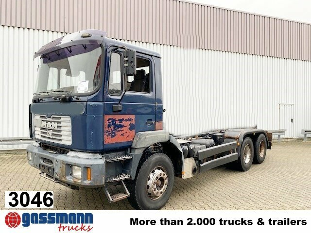 MAN T40 26.364/414 6x4, 6-Zylinder - משאית עם שלדת תא: תמונה 1 MAN T40 26.364/414 6x4, 6-Zylinder - משאית עם שלדת תא: תמונה 1