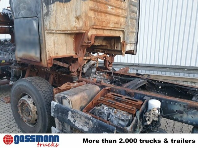 MAN TGA 26.440 6x2 BL Brandschaden - משאית עם שלדת תא: תמונה 3 MAN TGA 26.440 6x2 BL Brandschaden - משאית עם שלדת תא: תמונה 3