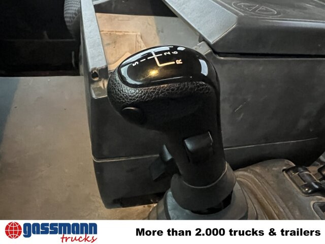 MAN TGA 35.360 8X4 BB, Betonmischer Karrena 10m³ - משאית מערבלת בטון: תמונה 3 MAN TGA 35.360 8X4 BB, Betonmischer Karrena 10m³ - משאית מערבלת בטון: תמונה 3