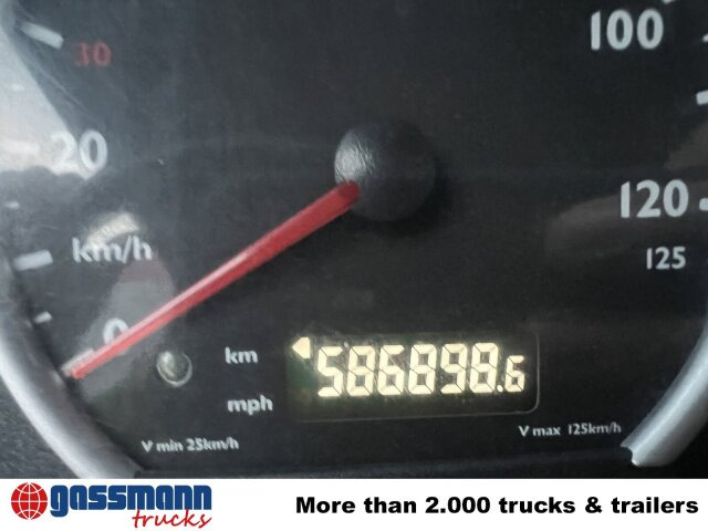 MAN TGA 35.410 8x4 BB, Betonmischer Karrena 10m³ - משאית מערבלת בטון: תמונה 2 MAN TGA 35.410 8x4 BB, Betonmischer Karrena 10m³ - משאית מערבלת בטון: תמונה 2