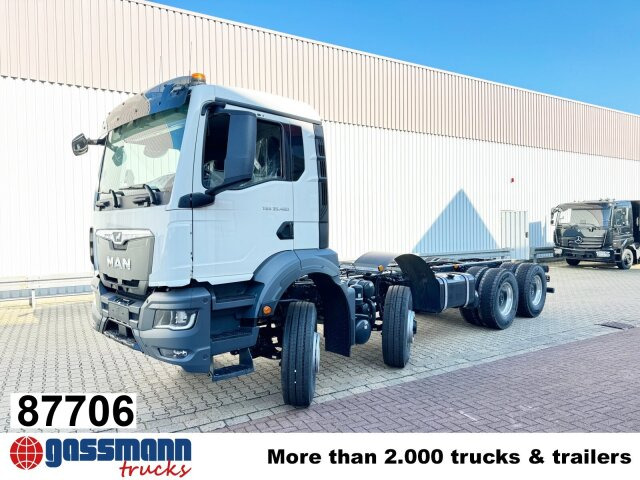 MAN TGS 35.480 8x6H BL CH, HydroDrive, Navi, - משאית עם שלדת תא: תמונה 1 MAN TGS 35.480 8x6H BL CH, HydroDrive, Navi, - משאית עם שלדת תא: תמונה 1