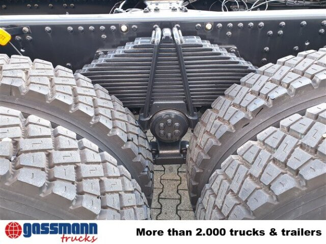 MAN TGS 41.480 8X6 BB - משאית עם שלדת תא: תמונה 4 MAN TGS 41.480 8X6 BB - משאית עם שלדת תא: תמונה 4