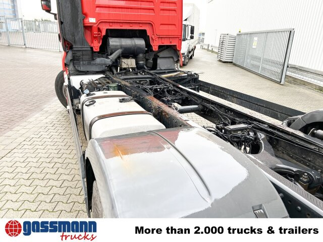MAN TGX 26.440 6x2-2 LL, Lenk-Liftachse - משאית עם שלדת תא: תמונה 2 MAN TGX 26.440 6x2-2 LL, Lenk-Liftachse - משאית עם שלדת תא: תמונה 2