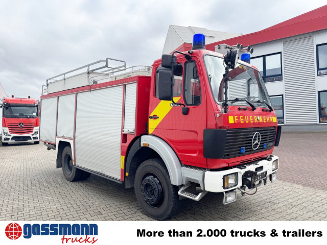 אמבולנס Mercedes-Benz 1222 AF 4x4, Rüstwagen RW 2, Seilwinde: תמונה 9